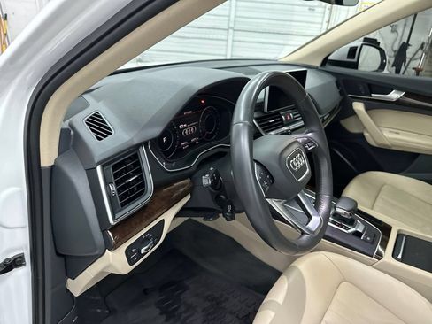 Used 2020 Audi Q5 2.0T Premium Plus w/ Premium Plus Package AWD/4WD image 14
