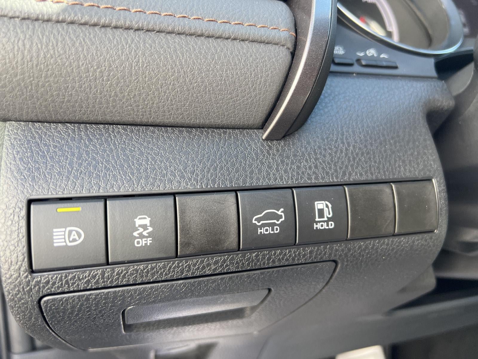 Used 2019 Toyota Camry XLE FWD image 15