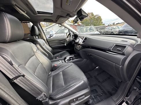 Used 2016 Honda Pilot Elite image 52