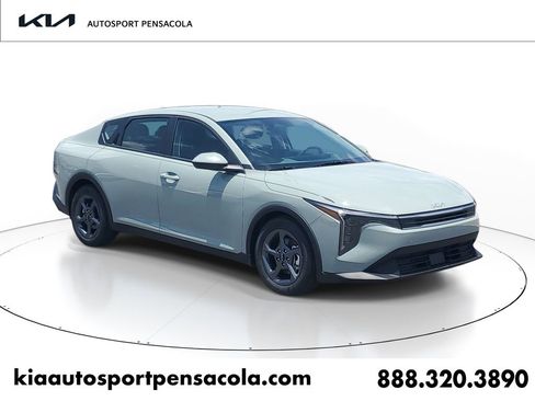 New 2026 Kia K4 FWD image 1