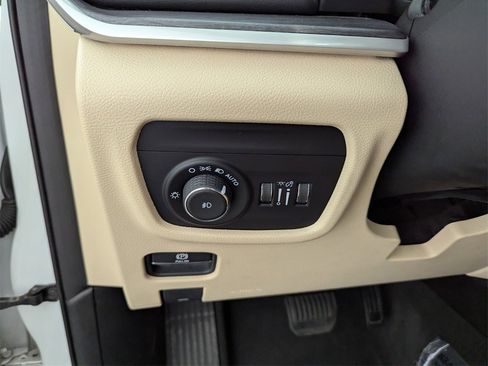 Certified 2021 Jeep Grand Cherokee L Limited image 30