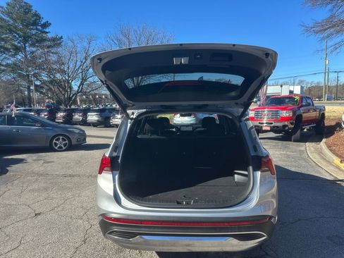 Used 2023 Hyundai Santa Fe SEL Convenience image 22