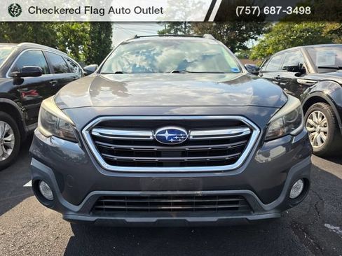 Used 2018 Subaru Outback 2.5i Premium AWD/4WD image 2