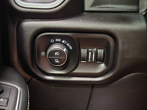 Used 2022 RAM 2500 Laramie AWD/4WD image 45