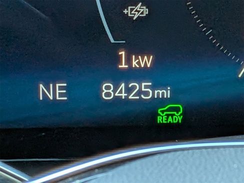 Used 2024 Cadillac Lyriq Sport image 21