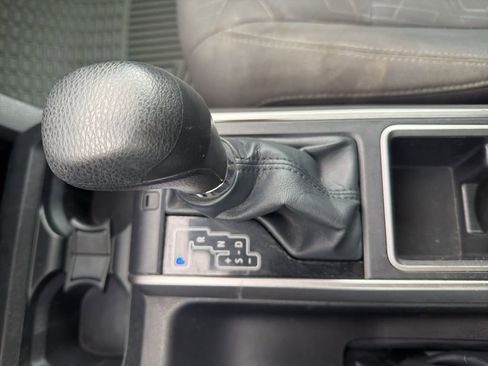 Used 2022 Toyota Tacoma SR5 image 17