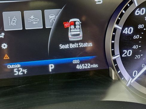 Used 2023 Toyota Highlander XLE FWD image 12