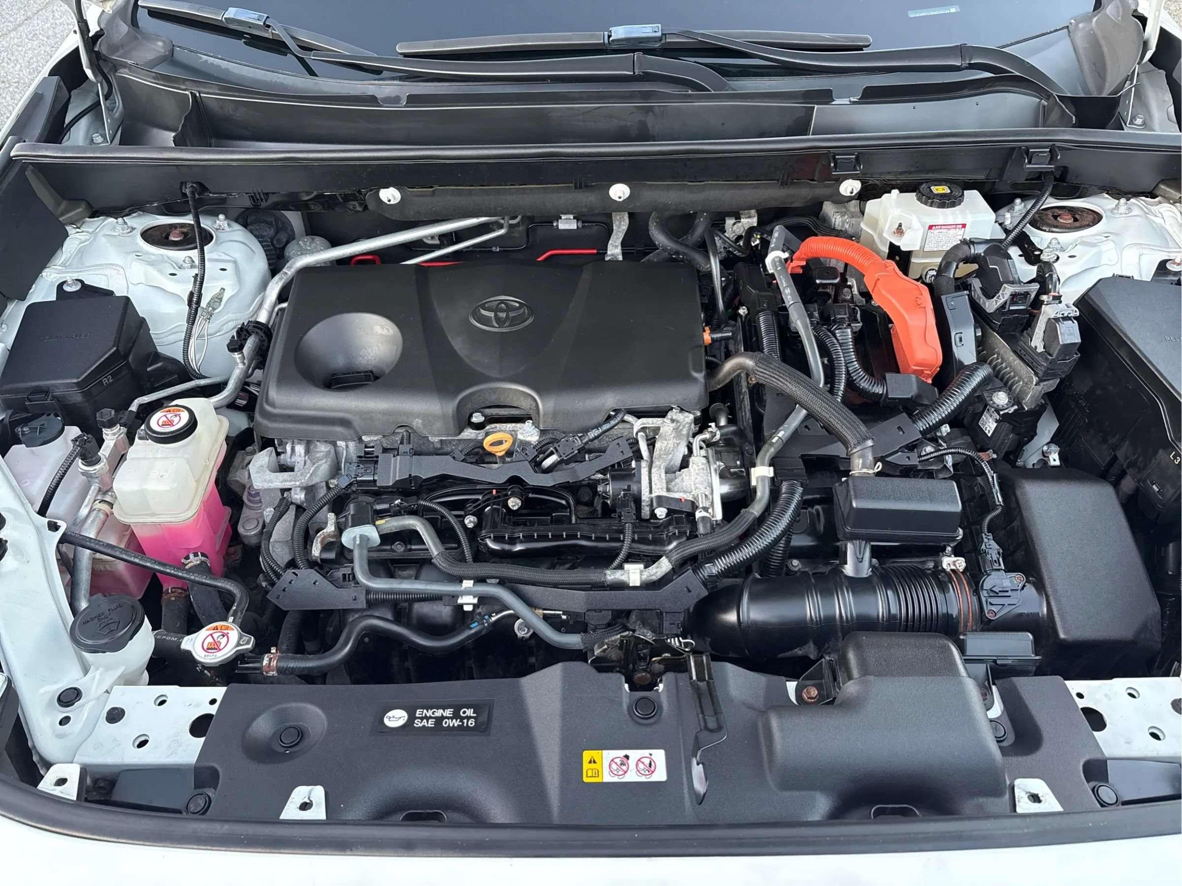 Used 2019 Toyota RAV4 XSE AWD/4WD image 9