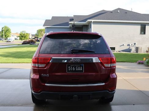 Used 2013 Jeep Grand Cherokee Limited w/ Trailer Tow Group AWD/4WD image 24