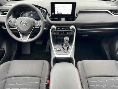 Certified 2025 Toyota RAV4 SE image 13