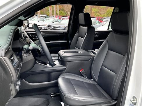 Used 2024 Chevrolet Tahoe Z71 image 7