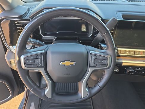 Certified 2022 Chevrolet Silverado 1500 LT image 17