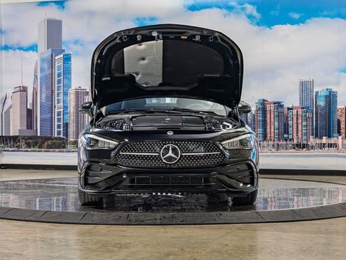 New 2026 Mercedes-Benz CLE 300 4MATIC Coupe image 4