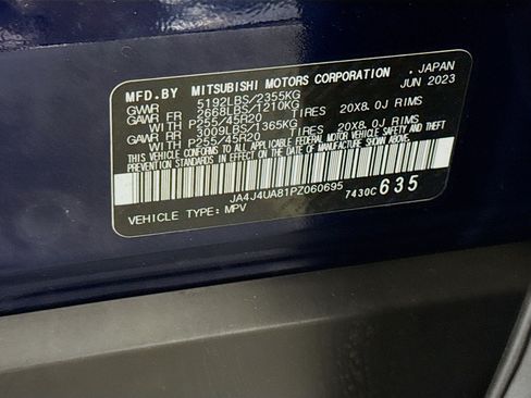 Used 2023 Mitsubishi Outlander SE AWD/4WD image 40
