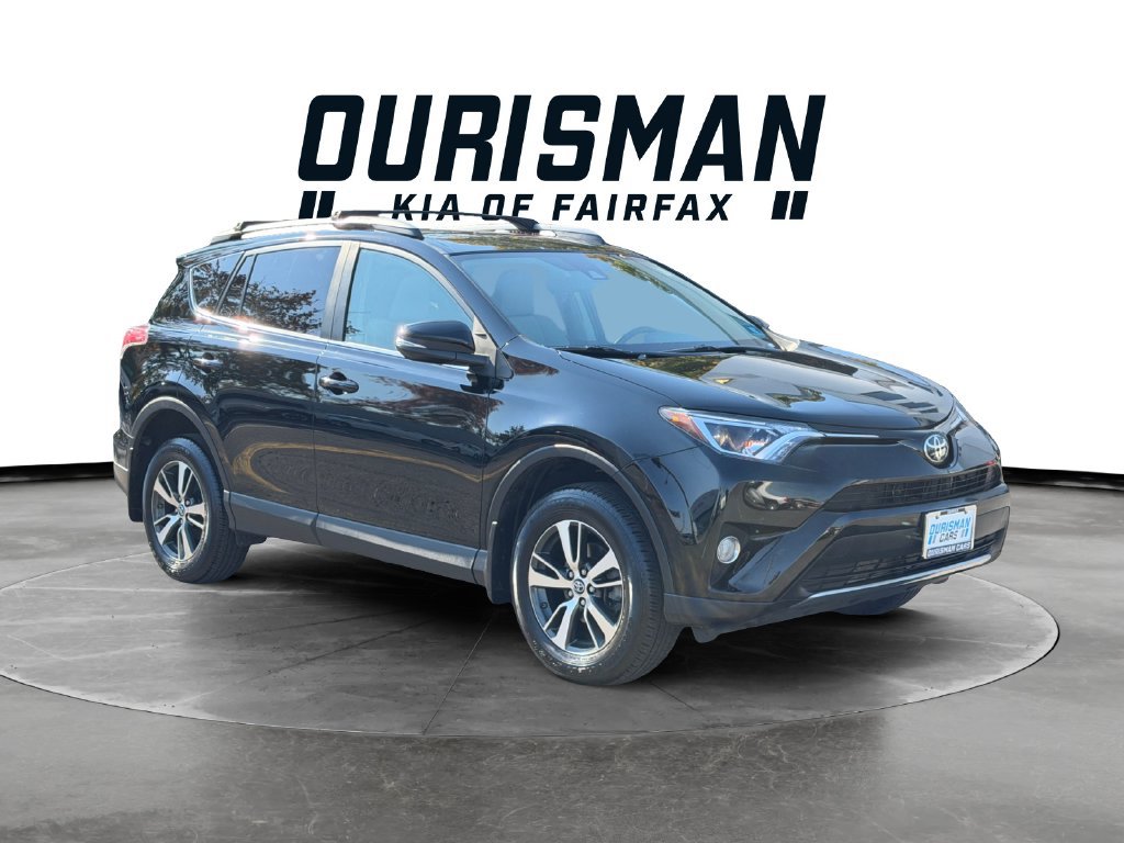 Used 2018 Toyota RAV4 XLE w/ Plus Extra Value Package AWD/4WD image 1