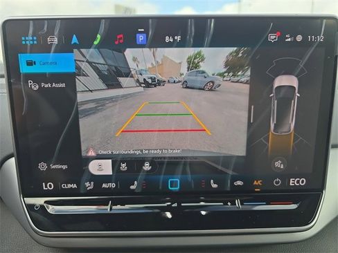 New 2025 Volkswagen ID.4 Pro image 21