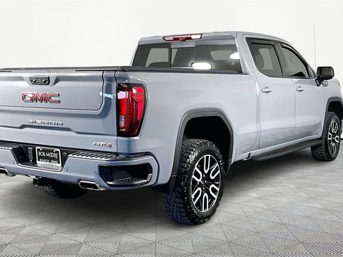 Used 2024 GMC Sierra 1500 AT4 w/ Technology Package image 6