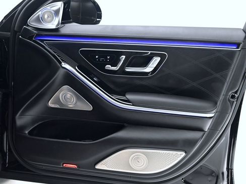 Used 2024 Mercedes-Benz Maybach S 680 4MATIC image 24