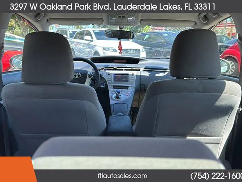 Used 2015 Toyota Prius Two FWD image 40