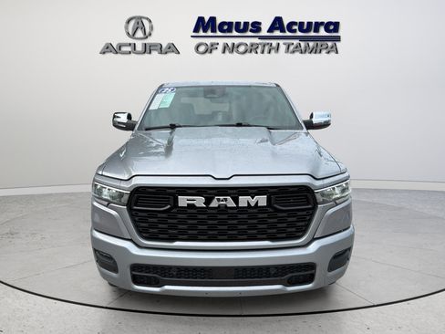 Used 2025 RAM 1500 Laramie AWD/4WD image 3