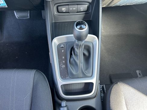 New 2026 Hyundai Venue SE FWD image 22