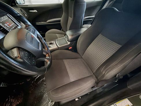 Used 2021 Dodge Charger R/T RWD image 11