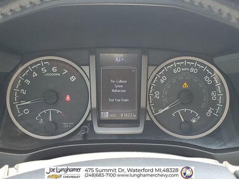 Used 2019 Toyota Tacoma SR5 RWD image 12
