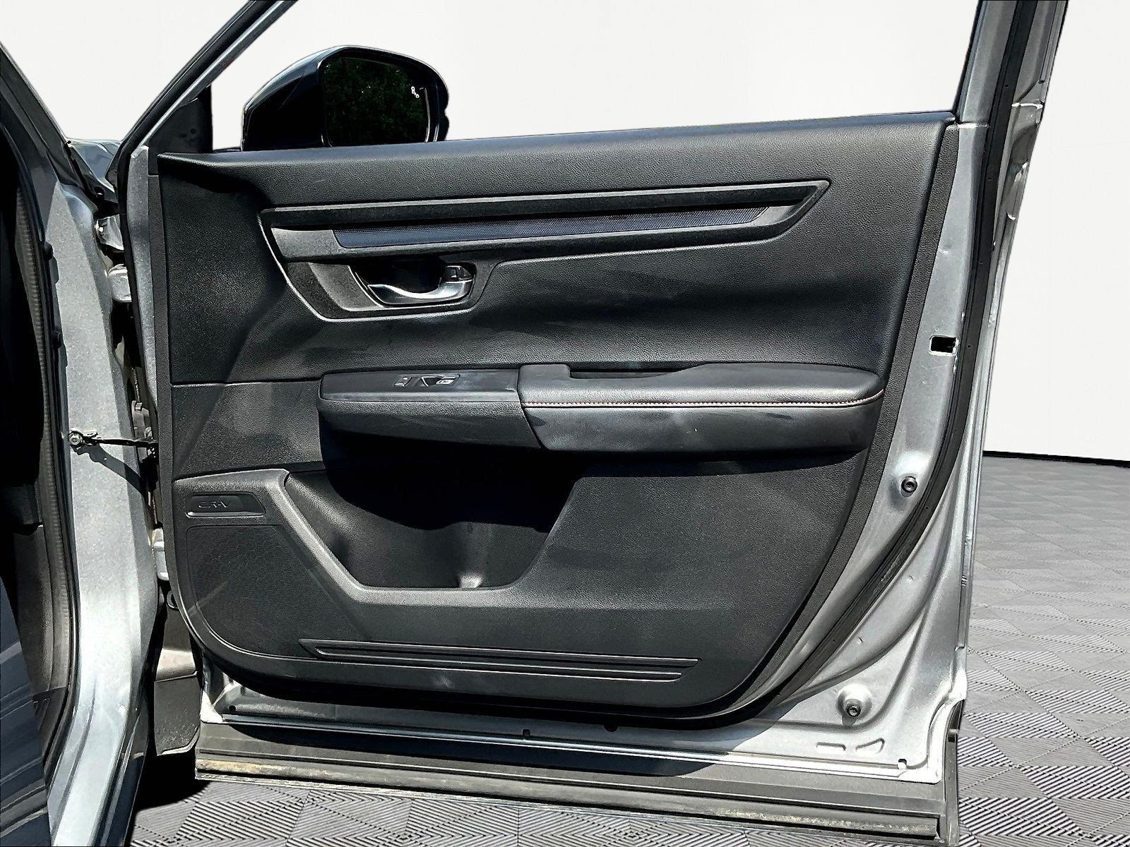 Used 2024 Honda CR-V Sport image 28
