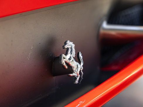 Used 2010 Ferrari 458 Italia Coupe RWD image 12