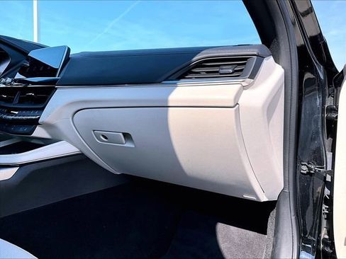 Used 2022 Cadillac CT4 Premium Luxury AWD/4WD image 13