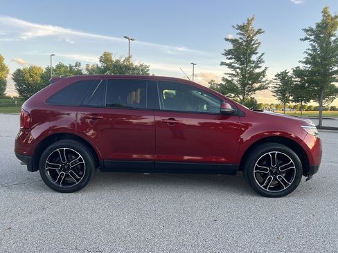 Used 2013 Ford Edge SEL AWD/4WD image 6