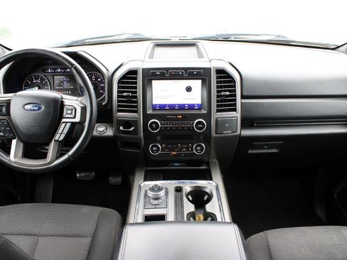 Used 2020 Ford Expedition XLT RWD image 8