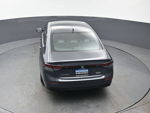 Used 2023 Honda Accord Touring image 41