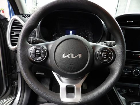 Used 2022 Kia Soul LX w/ Technology Package FWD image 39