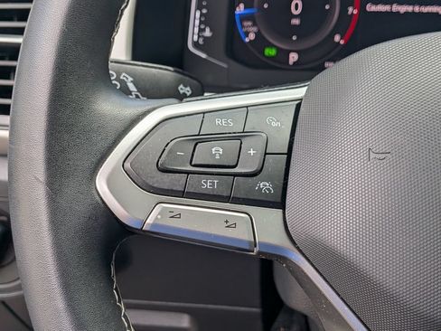 Used 2022 Volkswagen Atlas SEL AWD/4WD image 16