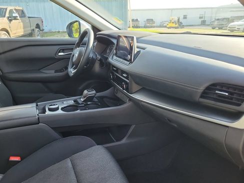 Used 2024 Nissan Rogue SV AWD/4WD image 37