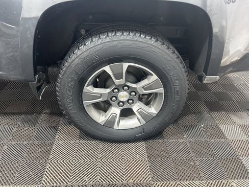 Used 2017 Chevrolet Colorado Z71 image 29