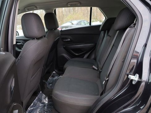 Used 2016 Chevrolet Trax LS FWD image 18