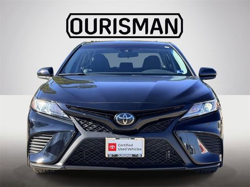 Certified 2019 Toyota Camry SE image 24