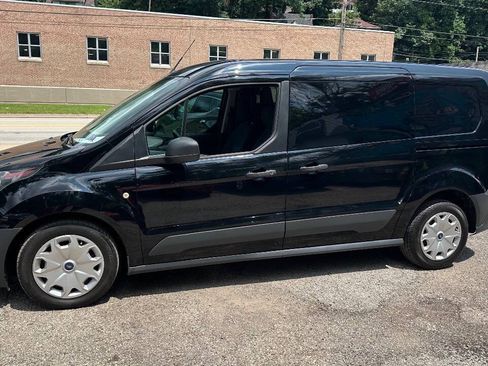 Used 2017 Ford Transit Connect XL FWD image 4