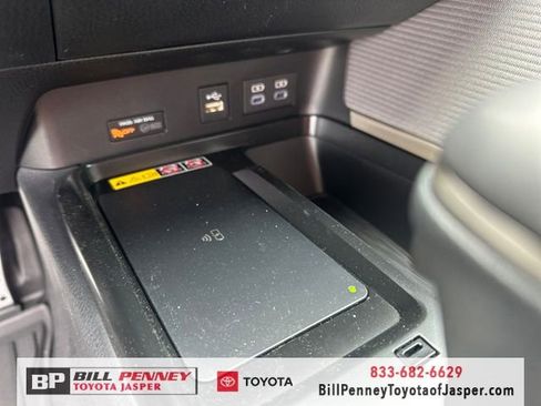 New 2026 Toyota Camry SE image 13