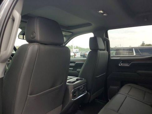 New 2026 GMC Sierra 1500 Denali image 9