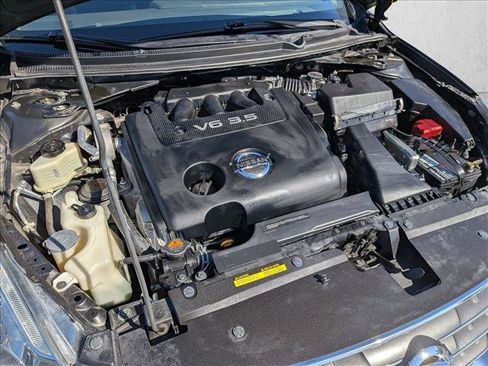 Used 2011 Nissan Altima 3.5 SR FWD image 20