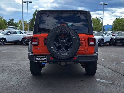 Used 2023 Jeep Wrangler Unlimited w/ Cold Weather Group AWD/4WD image 4