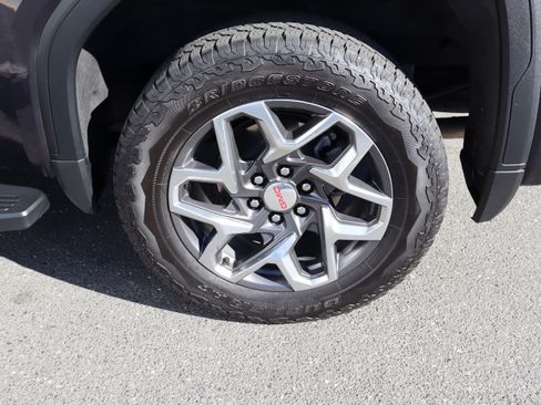 Certified 2024 GMC Sierra 1500 SLT w/ SLT Premium Plus Package image 41