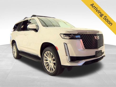 Used 2023 Cadillac Escalade Premium Luxury w/ Performance Package AWD/4WD image 1
