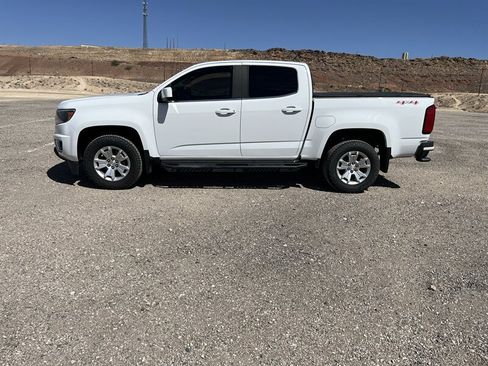 Used 2020 Chevrolet Colorado LT w/ LT Convenience Package AWD/4WD image 5
