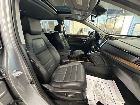 Used 2022 Honda CR-V Touring image 23