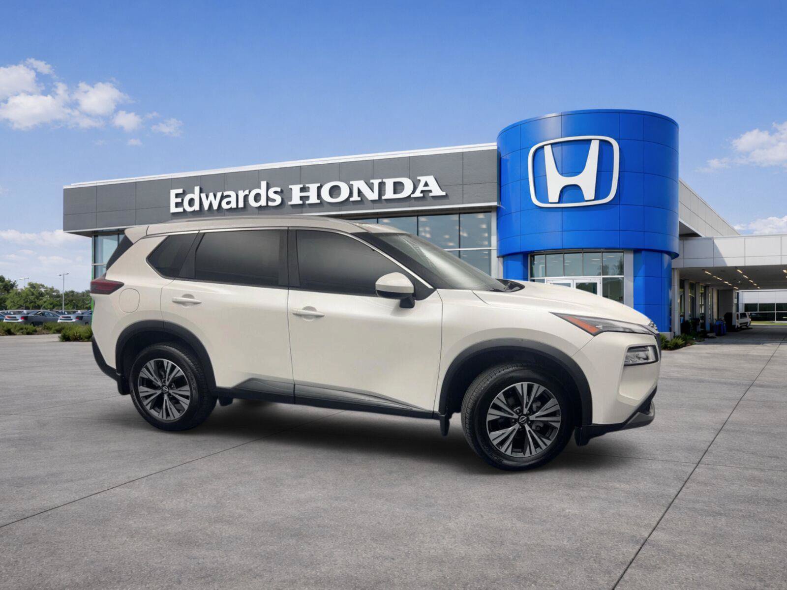 Used 2023 Nissan Rogue SV w/ SV Premium B Package FWD image 1