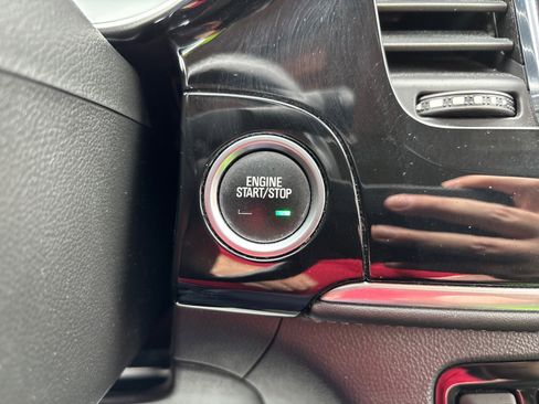 Used 2018 Buick Encore Sport Touring w/ Safety Package image 27